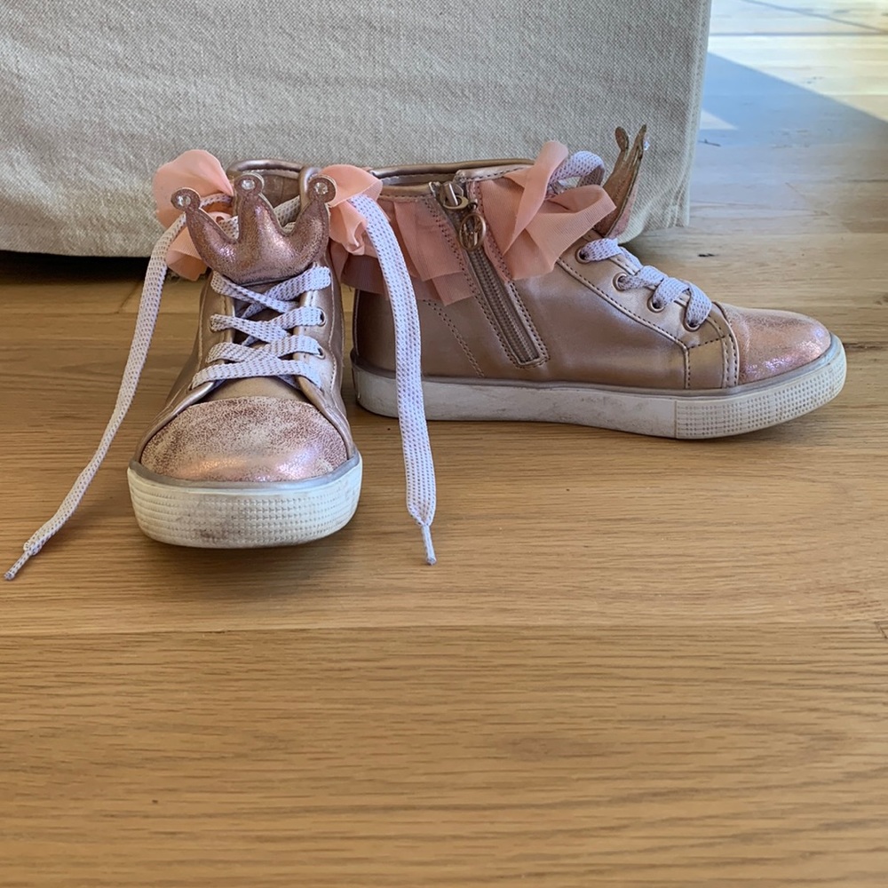 GIRLS Wellie Wishers from American Girl shoes size 2